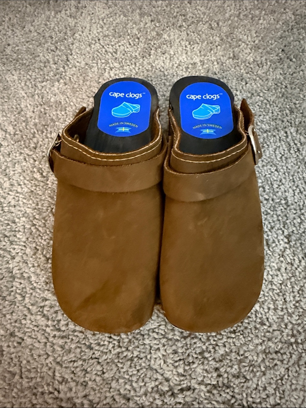 Gently worn Cape Clogs kids Brown suede Slip-On Clogs